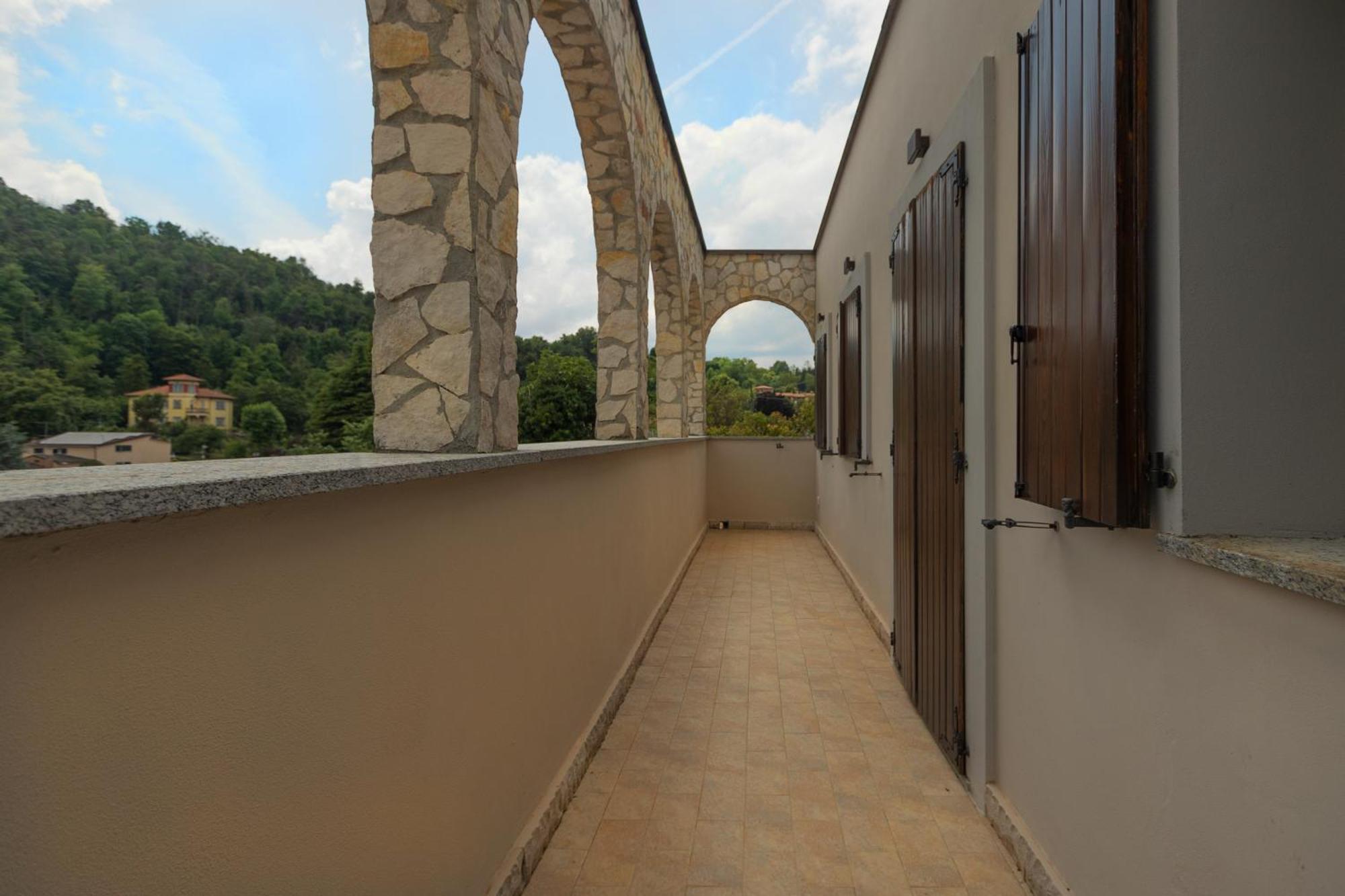 Luce Boutique Hotel Fortunago Екстериор снимка