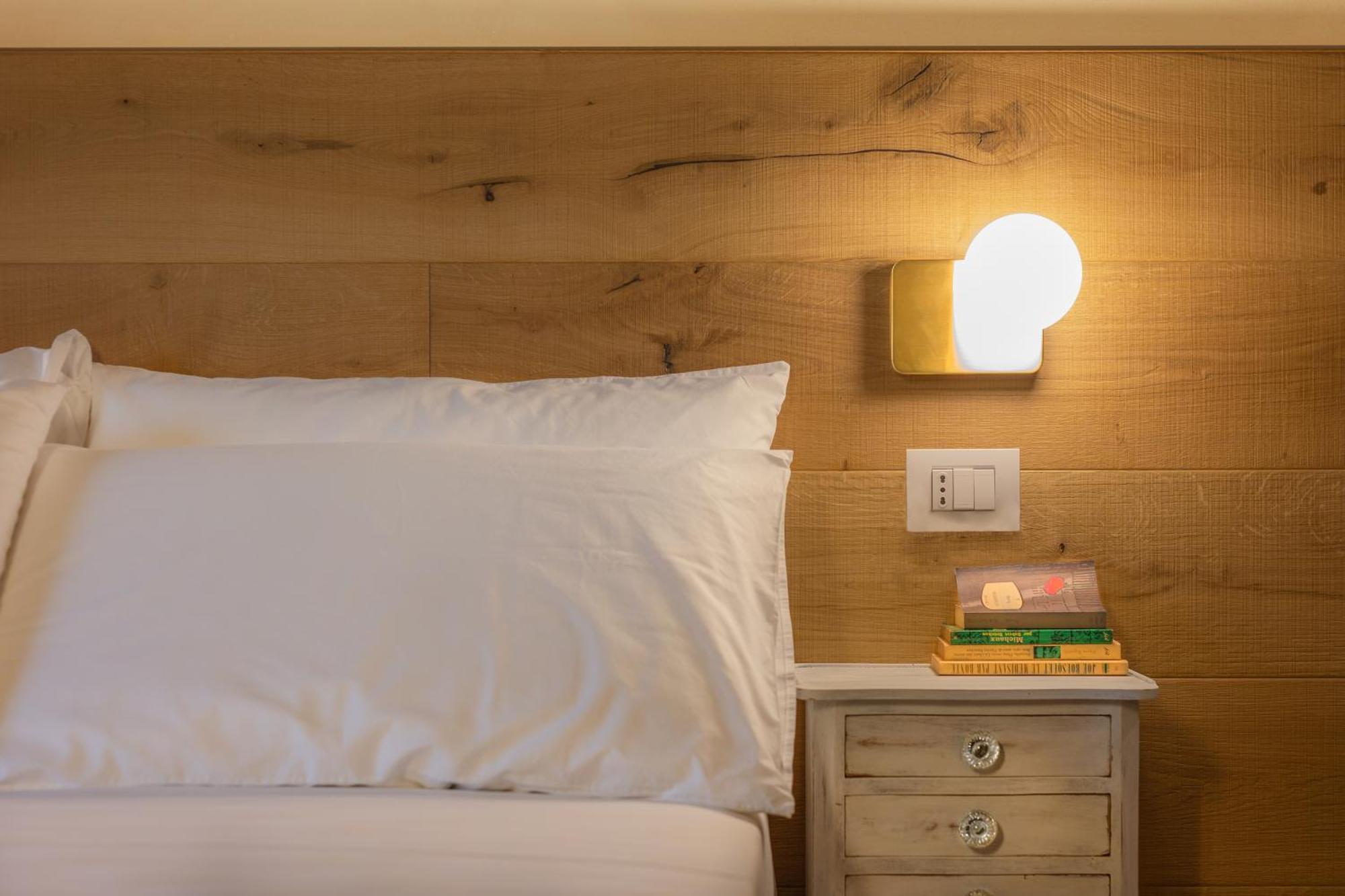 Luce Boutique Hotel Fortunago Екстериор снимка