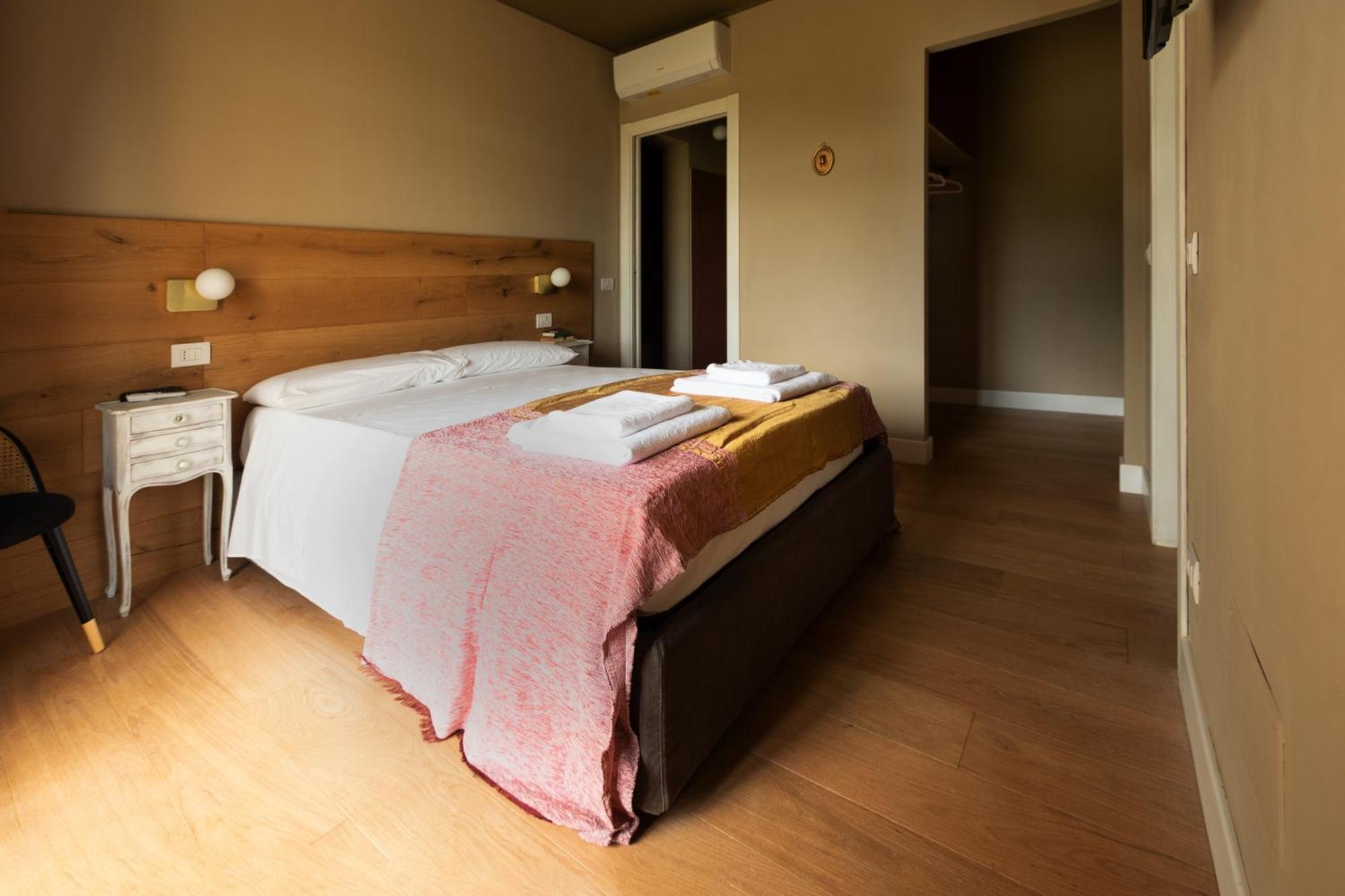 Luce Boutique Hotel Fortunago Екстериор снимка