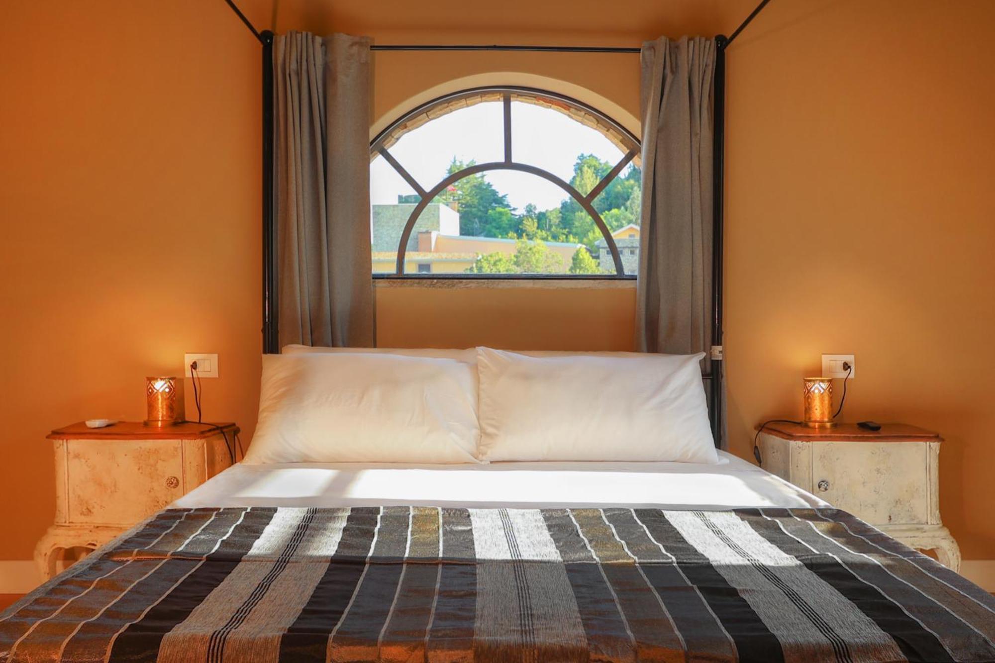 Luce Boutique Hotel Fortunago Екстериор снимка